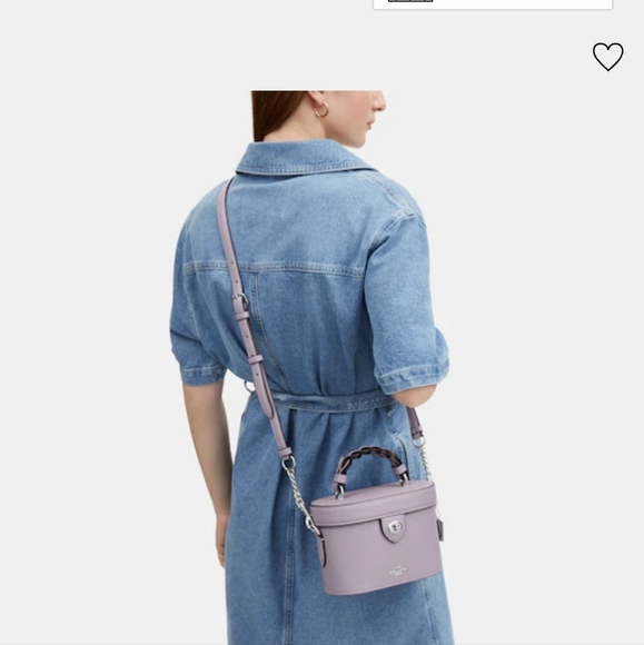 New Coach - Picture 3 of 7